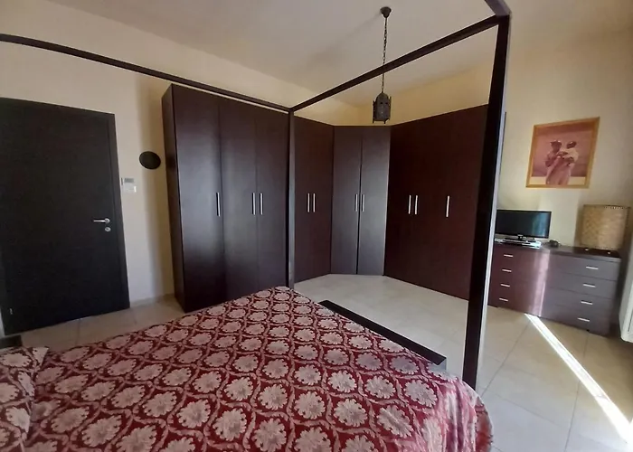 Πανσιόν Colorato *